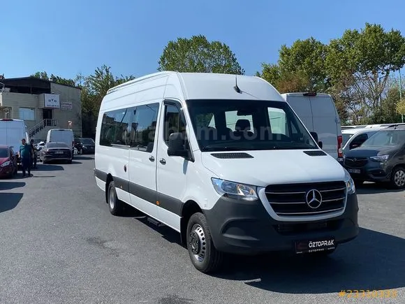 Mercedes-Benz Sprinter 515 CDI Image 2